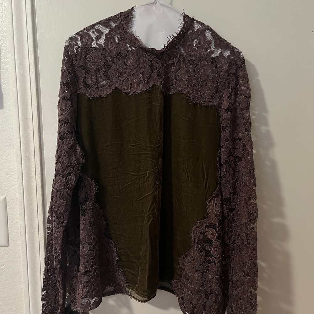 Sundance Crushed Velvet and Lace Top NWOT XL